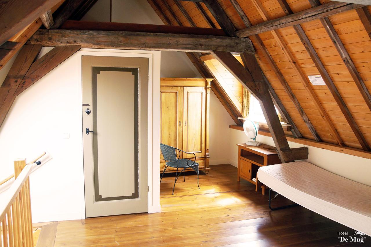 Cafe Restaurant Hotel De Mug Middelburg Bagian luar foto
