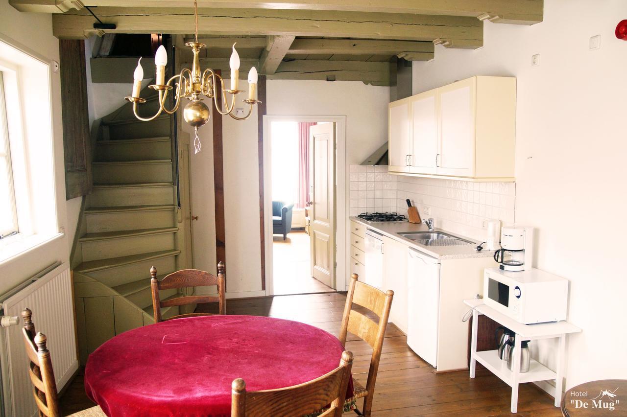 Cafe Restaurant Hotel De Mug Middelburg Bagian luar foto