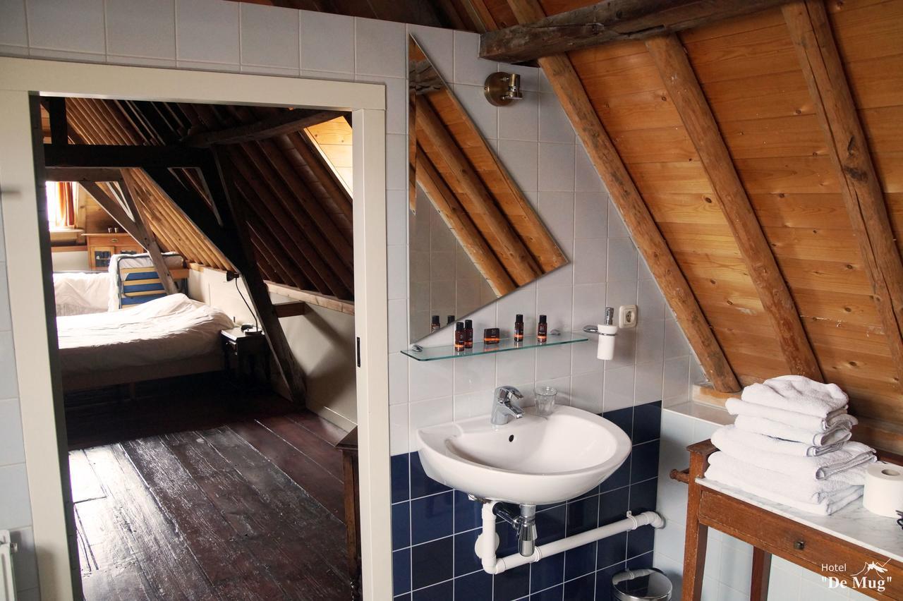 Cafe Restaurant Hotel De Mug Middelburg Bagian luar foto