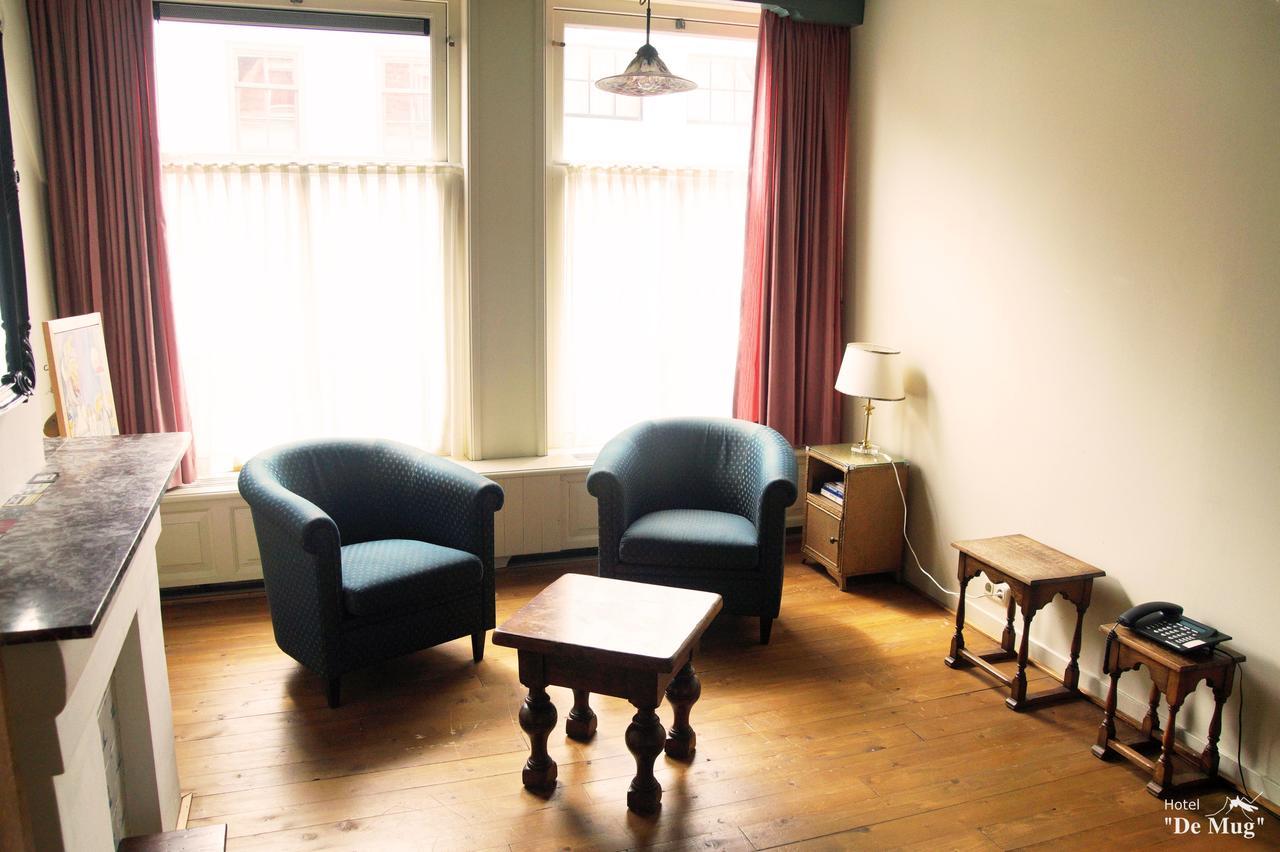 Cafe Restaurant Hotel De Mug Middelburg Bagian luar foto